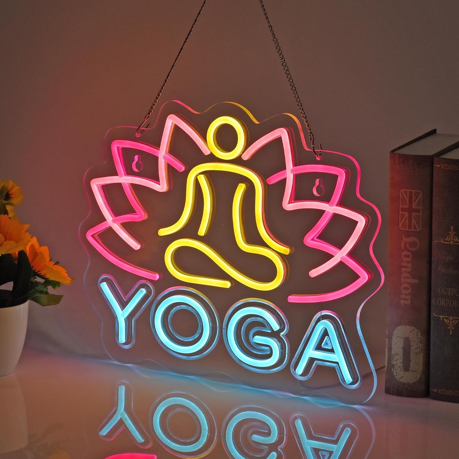 Insegna al Neon Yoga, Luci al  - Yoga Fitness Club recensione e prezzo