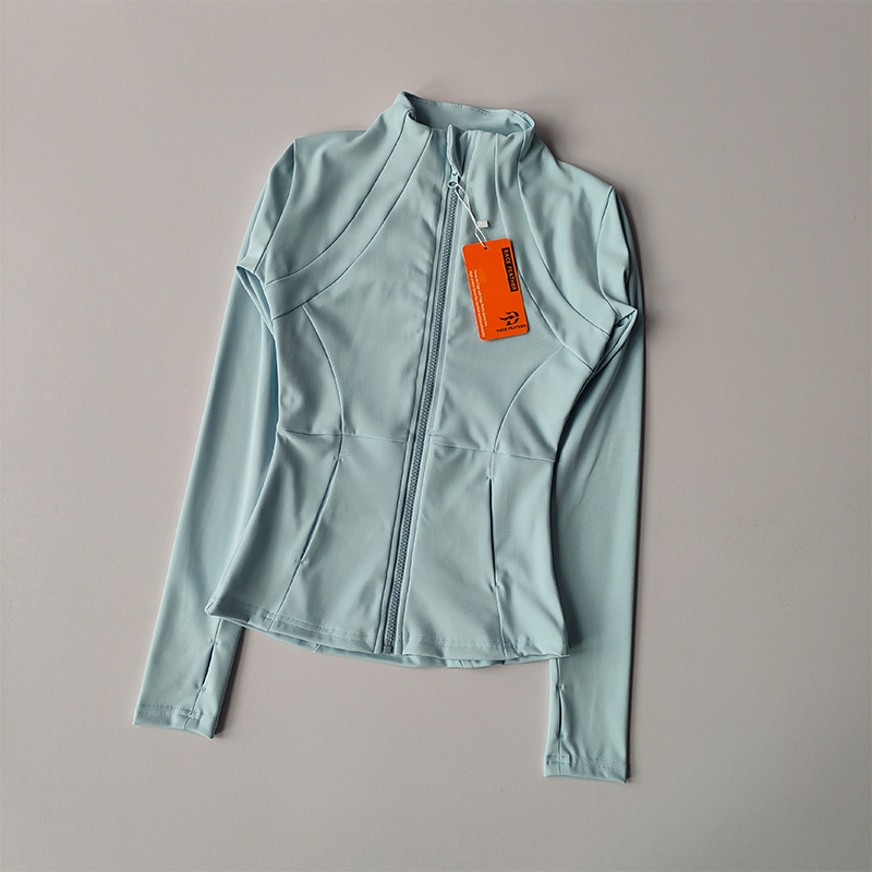 Giacca sportiva da donna Zip F - Yoga Fitness Jacket recensione e prezzo